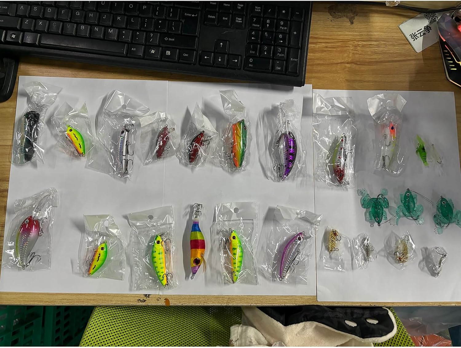 Señuelos coloridos de pesca festiva para trucha y lubina, perfecto para pescadores, señuelos de pesca, regalo para pescadores